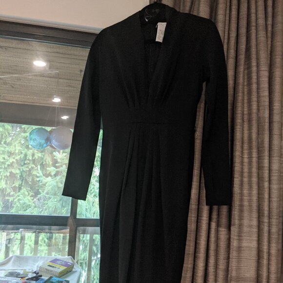NWT Max Mara black wool dress size IT42 or US6 - Picture 1 of 3